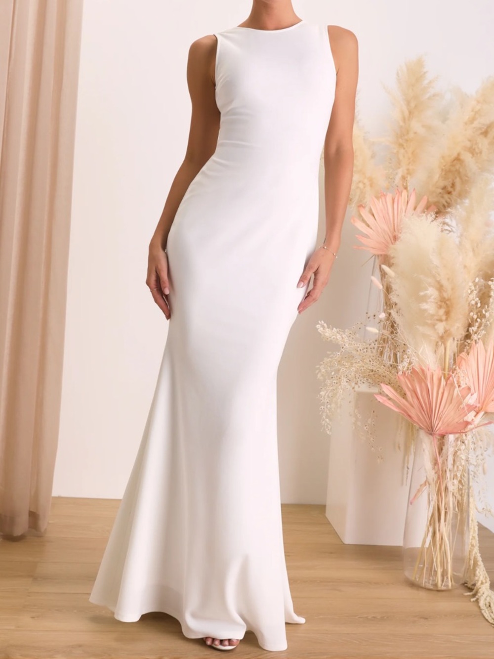 Lulu's Elegant White Bridal Column Gown